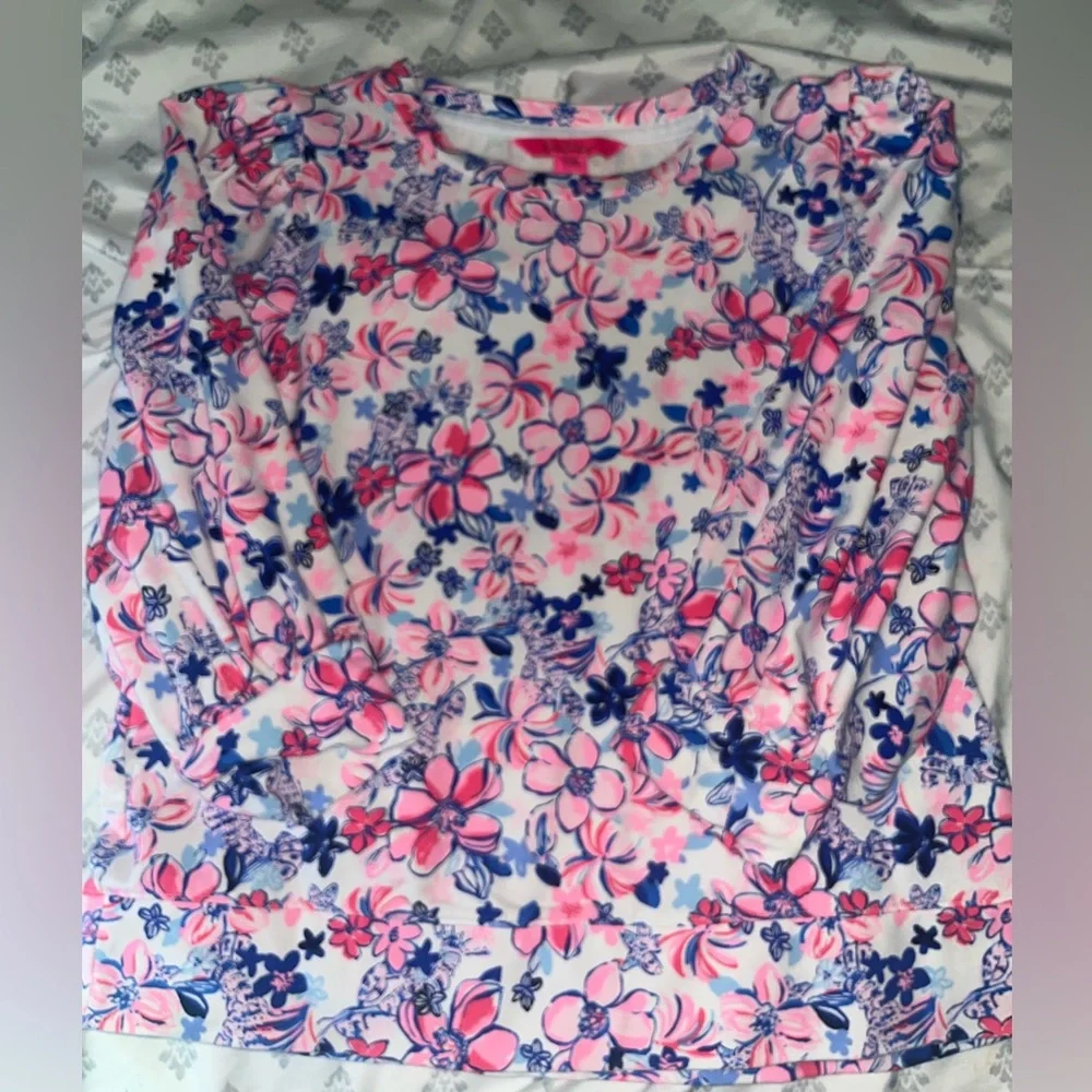 Lilly Pulitzer Pink Blue Floral Crewneck Top - Picture 2 of 2